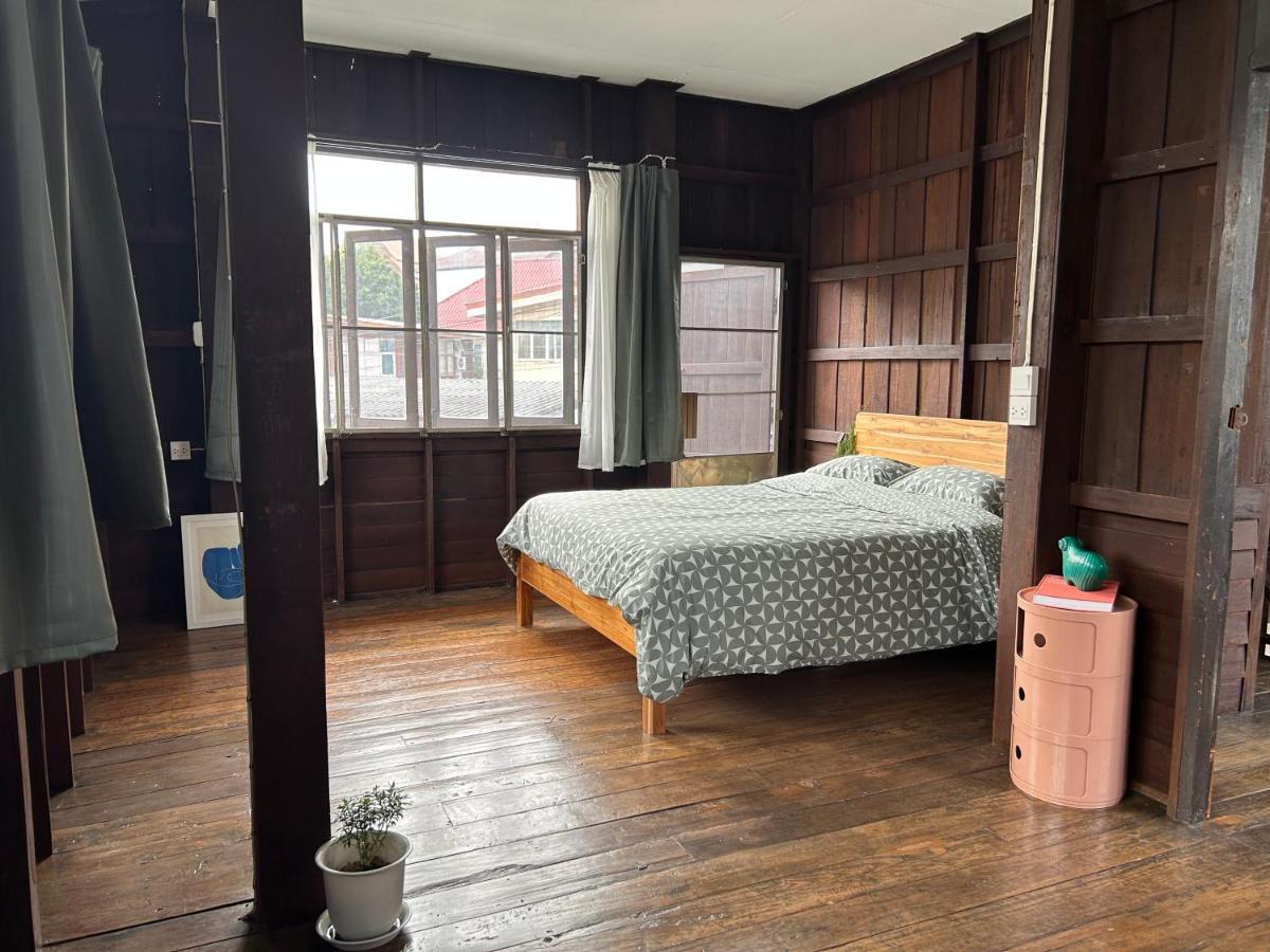 Cozy Villa In Chiangmai Old Town Chiang Mai Buitenkant foto
